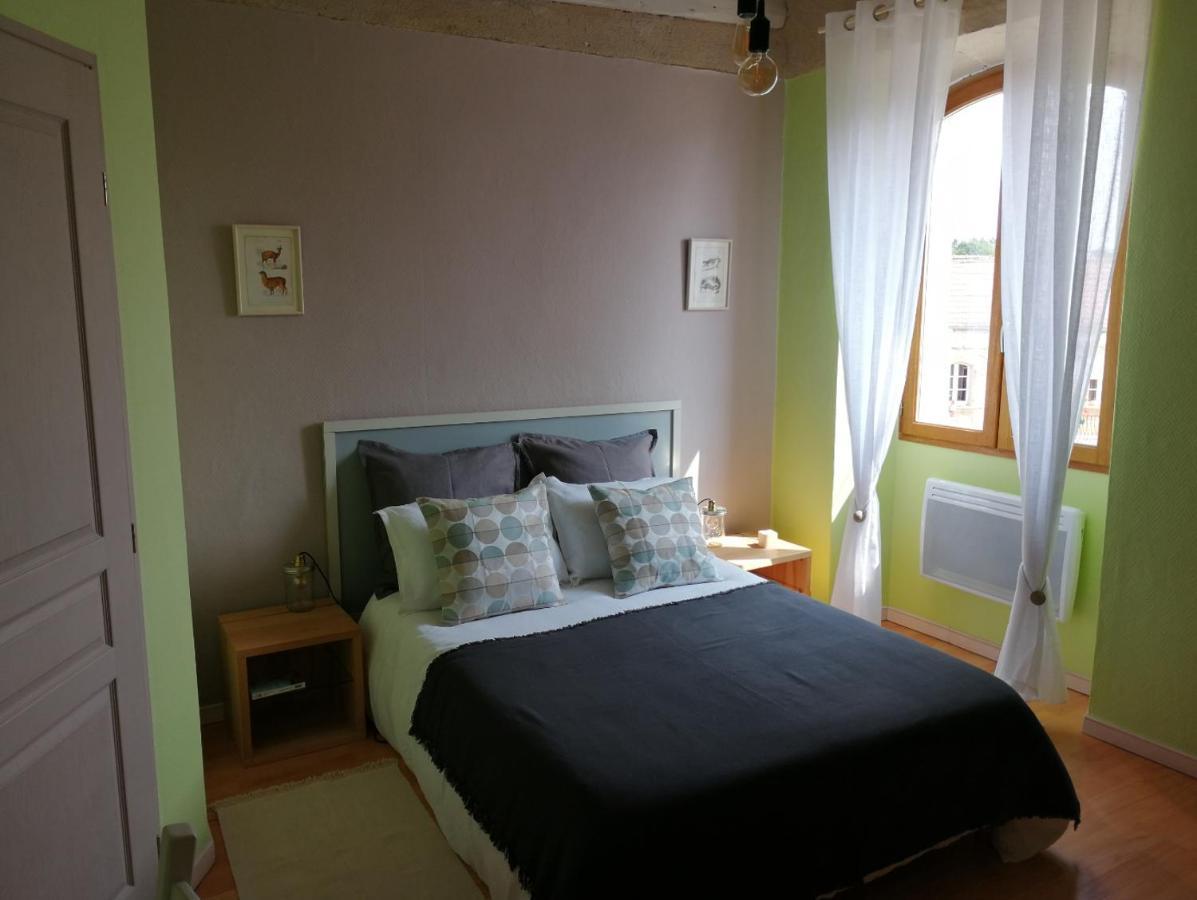 Bed and Breakfast Le Mas De Carrie Parisot  Zewnętrze zdjęcie