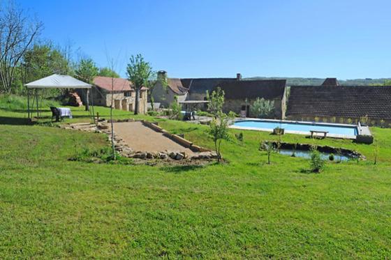 Bed and Breakfast Le Mas De Carrie Parisot  Zewnętrze zdjęcie